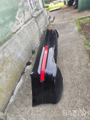 Задна броня Аudi Q7-2007г-, снимка 3 - Части - 52328765