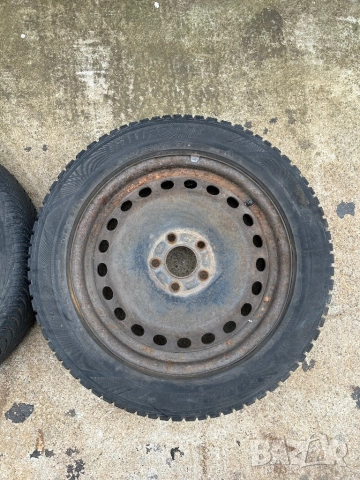 Зимни гуми с джанти 205/55 R 16, снимка 5 - Гуми и джанти - 52062567
