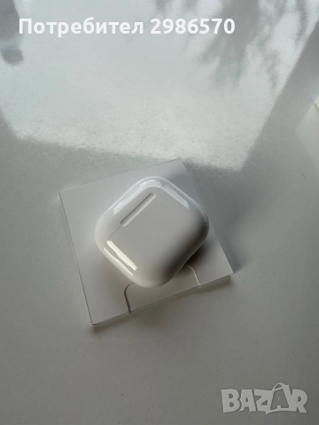 Apple AirPods 4