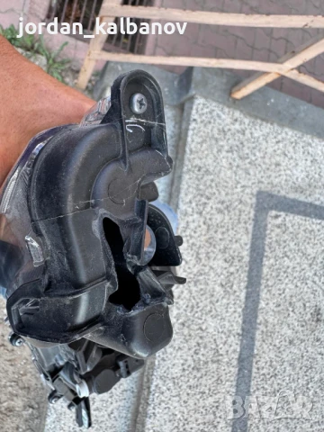 Десен фар KOITO Тойота Ярис Toypta Yaris 2023 само за 300лв. броя 81170-K0060, снимка 5 - Части - 51141870