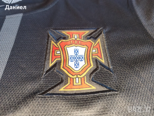 Трети екип на Португалия от сезон 2012-13, снимка 4 - Футбол - 52525768