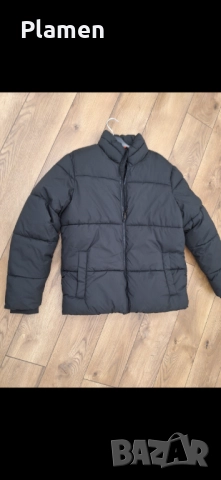 Чисто ново яке М размер