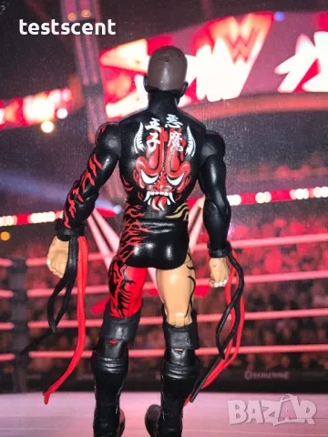 Екшън фигура WWE Finn Balor Фин Балор The Demon King figure wrestling играчка Elite mattel 2012 BR, снимка 5 - Колекции - 49984592