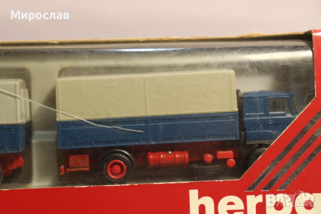 HERPA H0 1/87 ДАФ DAF КАМИОН МОДЕЛ ВЛЕКАЧ TIR, снимка 2 - Колекции - 52636192