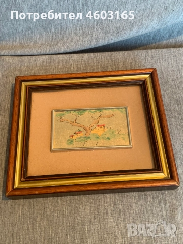 малка картина на златен лист