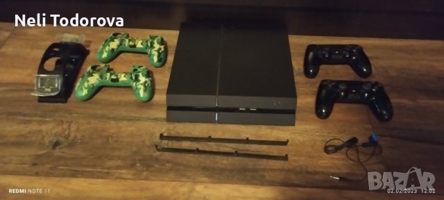 PS4 1TB в топ състояние с много игри и екстри!
