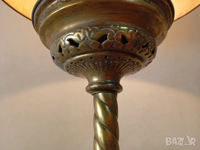 Винтидж настолна лампа, снимка 8 - Настолни лампи - 52537551