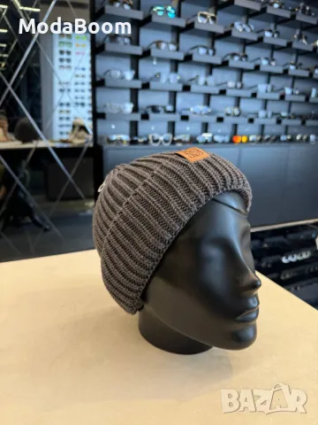 Loewe зимни модерни дамски шапки Различни цветове , снимка 2 - Шапки - 48949893