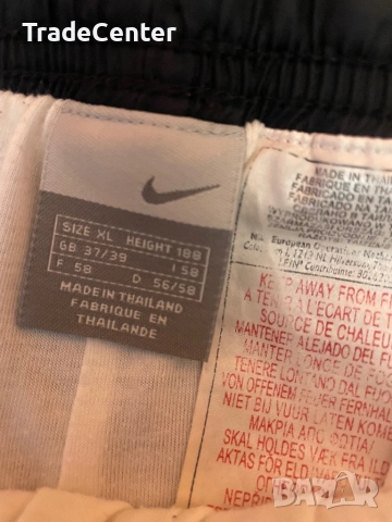Nike размер XL , снимка 2 - Спортни дрехи, екипи - 52997469