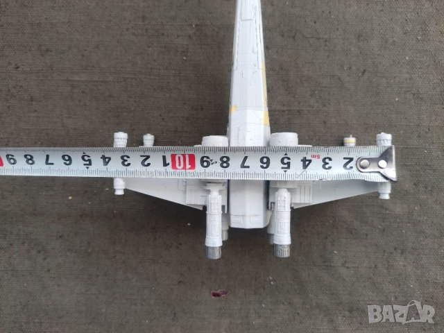 Продавам кораб от Междузвездни  войни   X-Wing Starfighter X-Wing Starfighter Deagostini, снимка 4 - Други - 36785290