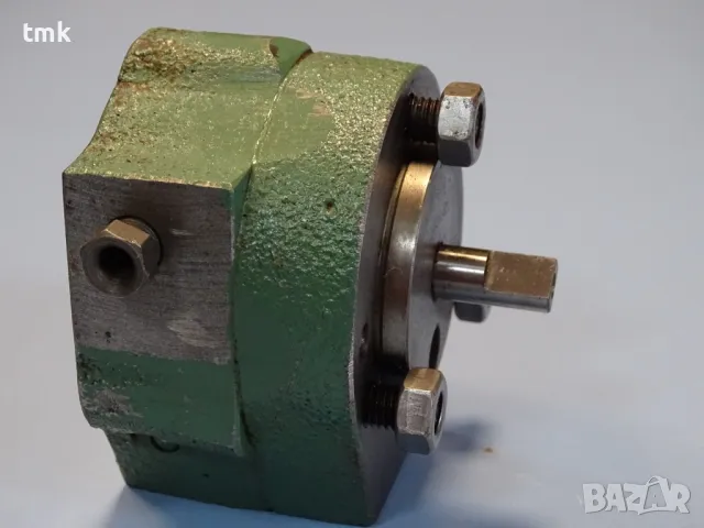 Хидравлична помпа TOS 503 1012E1-5C3 1013E2 Hydraulic pump, снимка 14 - Резервни части за машини - 47861916