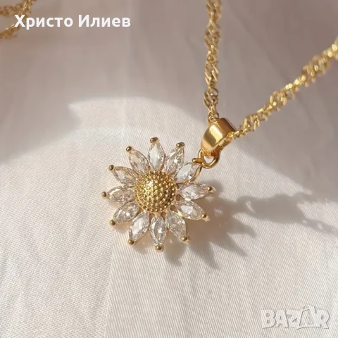 Златно Колие с камъни слънчоглед в подаръчна кутия с цвете тобичка и картичка, снимка 3 - Колиета, медальони, синджири - 51205882