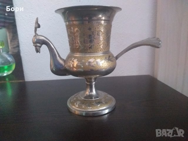 Сувенир метален чаша,ваза