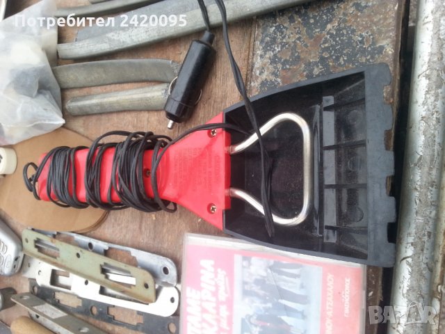 12в  автомобилна  стъргалка за лед-10лв, снимка 3 - Аксесоари и консумативи - 27597677