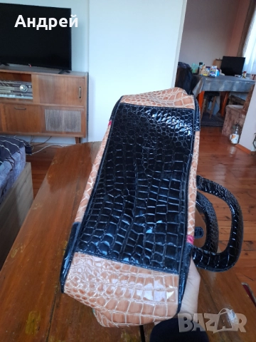 Дамска чанта #14, снимка 5 - Чанти - 52966162