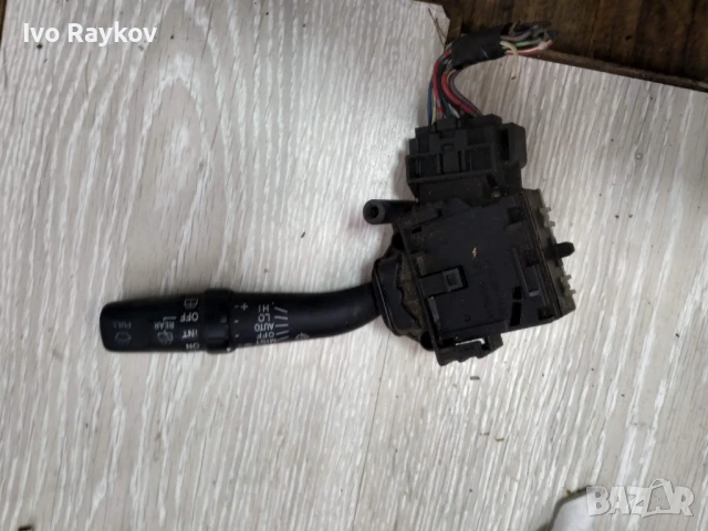 Лост чистачки Toyota Corolla Verso 2.2 , 84652-05170