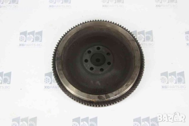  Маховик за Mitsubishi Space Runner 1.8i 122 к.с. (1991-1999), снимка 2 - Части - 43878189