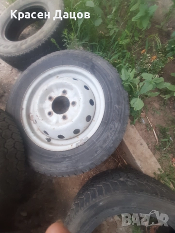 Гуми и джанти за лада нива , снимка 5 - Гуми и джанти - 51945598