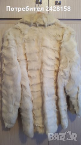 Продавам дамско палто с естествен косъм, снимка 2 - Палта, манта - 28042872