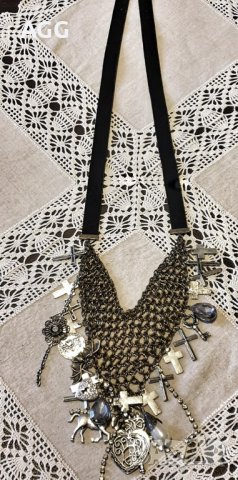 Екстравагантно колие стил Готика, снимка 2 - Колиета, медальони, синджири - 40044430