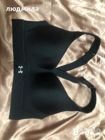 Спортен сутиен UNDER ARMOUR, снимка 4 - Корсети, бюстиета, топове - 51982525