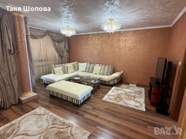 Тристаен апартамент с отлична локация за продажба в град Петрич, снимка 1