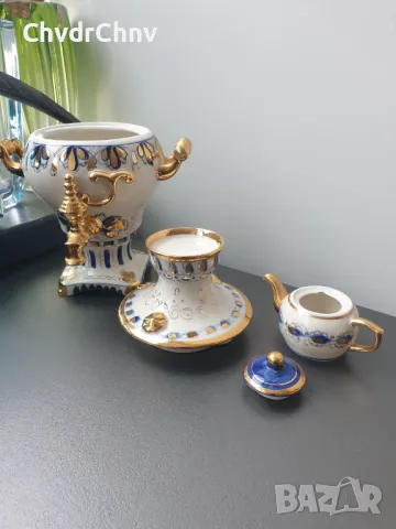 Гжель декоративен съветски руски порцеланов самовар с чайник/СССР Русия 27см, снимка 3 - Вази - 46686456