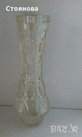 Вази - два различни вида