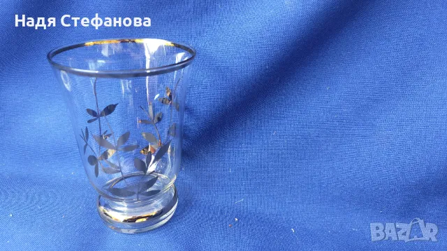 Ретро комплект за безалкохолно, вода, вино, кана и 4 чаши, златни шарки, кантове, снимка 10 - Антикварни и старинни предмети - 47333678