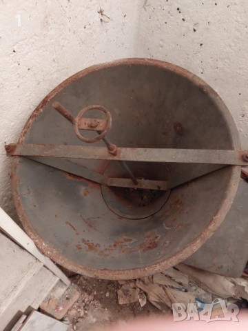 Фуражомелка с монофазен ел. двигател Елма Троян 2,2 kW, 2800 оборота, 24 кг. , снимка 12 - Други машини и части - 52430059