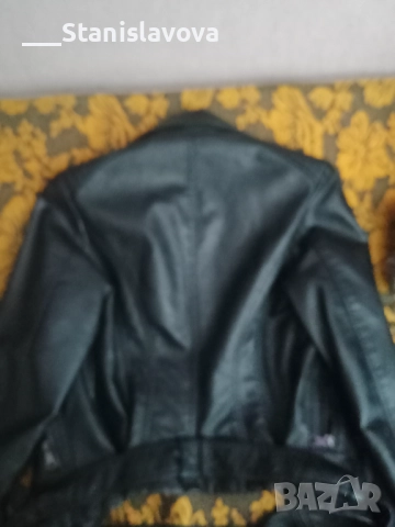 Есенно кожено дамско късо яке , снимка 2 - Якета - 51866633