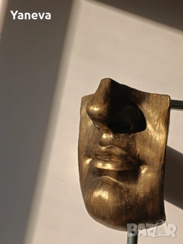 Авторска , абстрактна скулптура, изобразяваща стилизирано човешко лице. , снимка 3 - Статуетки - 53262880