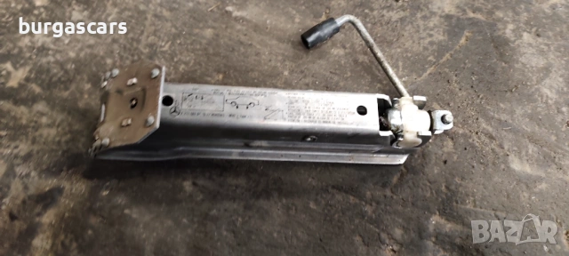 Крик A 211 583 01 15 Mercedes W211 , снимка 2 - Части - 53303833