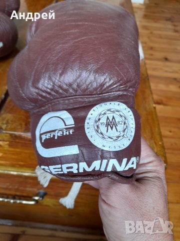 Стари боксови ръкавици Germina, снимка 6 - Други ценни предмети - 32722027