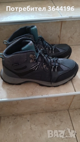 Зимни туристически обувки номер 46, снимка 3 - Мъжки боти - 52184482