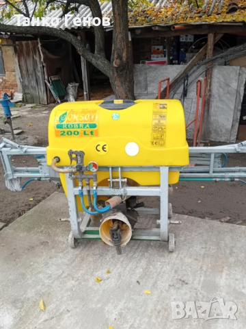 Трактор "Владимировец Т-25", произв. 1993г. (регистриран) + Селскостопански инвентар, снимка 4 - Селскостопанска техника - 52338814