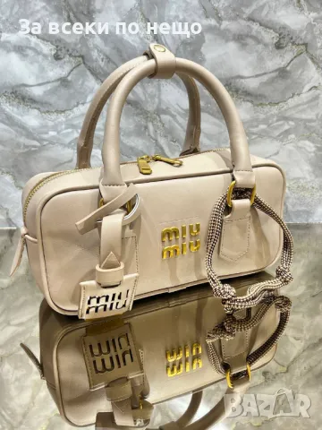 Miu Miu Дамска Чанта Миу Миу - Налични Различни Цветове Код D2023, снимка 5 - Чанти - 49383896