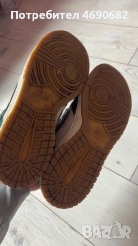Nike Dunk Low, снимка 4 - Маратонки - 52882904