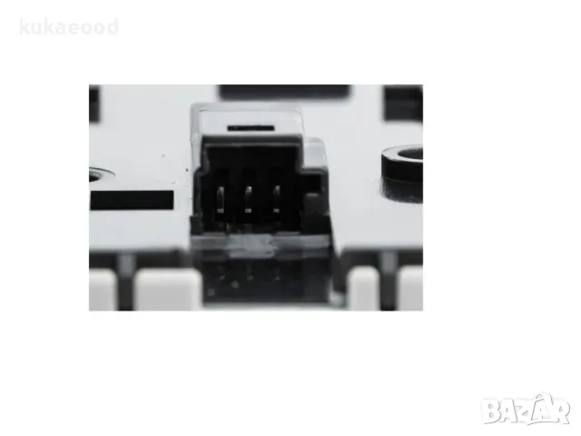 Бутони за ел стъкла Mercedes E-Class W213, снимка 4 - Части - 47375310