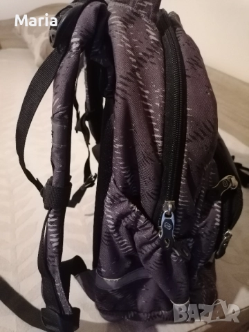 Ученическа раница Pulse с подаръци, снимка 6 - Раници - 51628784