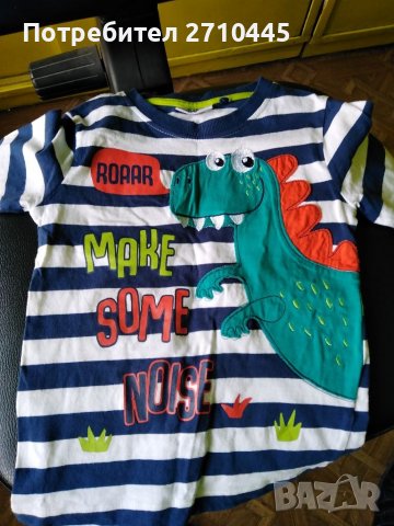 НОВ Суичер за 4 г. + блузка с динозавър, снимка 4 - Детски Блузи и туники - 32209062