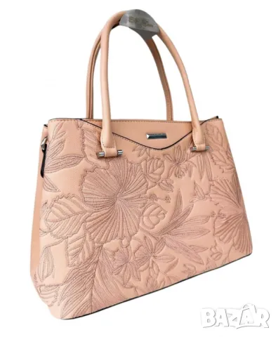 Елегантна дамска чанта с флорална бродерия