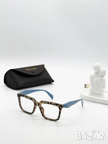 очила с калъф prada chanel , снимка 7 - Слънчеви и диоптрични очила - 50588514