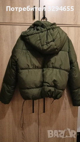 продавам преходно яке не различимо отново облечена е два-три пъти, снимка 2 - Якета - 53135879