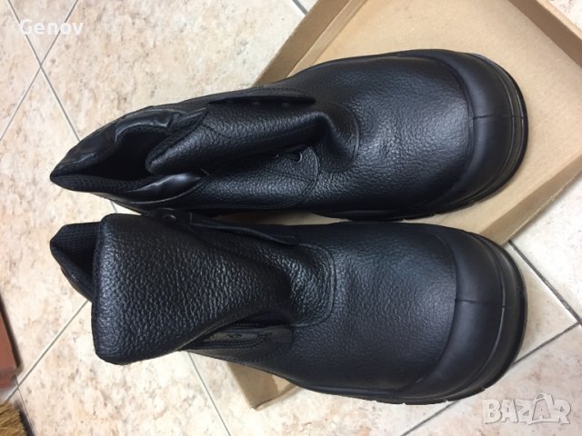 Работни обувки с бомбе-номер 43, снимка 8 - Мъжки боти - 39899223