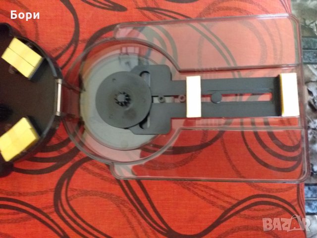 Fellowes СD/DVD Cleaner, снимка 5 - Плейъри, домашно кино, прожектори - 26425957