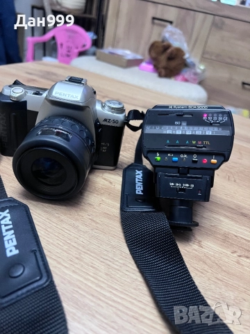 Винтидж Pentax MZ-50 SLR камера в комплект с външна светкавица Metz mecablitz, снимка 5 - Фотоапарати - 52860500