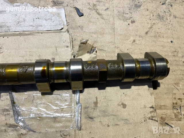 Изпускателен Разпределителен Вал Ляв 24403AS02 Porsche Cayenne 957 4,8 V8, снимка 4 - Части - 50596655