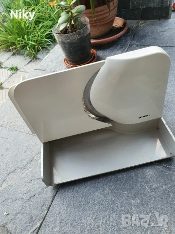 Колбасорезачка Girmi , снимка 5 - Други - 50812755