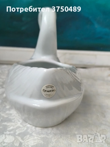 Фигурка на лебед -кашпа, снимка 4 - Декорация за дома - 53435062